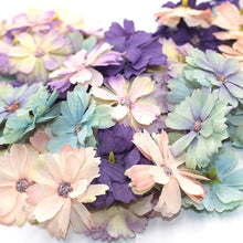 Load image into Gallery viewer, Hot 50 pieces of 4.5 cm daisy flower head mini silk artificial flower decoration home wedding decoration DIY wreath headdress fa
