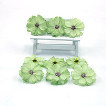 Load image into Gallery viewer, Hot 50 pieces of 4.5 cm daisy flower head mini silk artificial flower decoration home wedding decoration DIY wreath headdress fa
