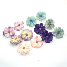 Load image into Gallery viewer, Hot 50 pieces of 4.5 cm daisy flower head mini silk artificial flower decoration home wedding decoration DIY wreath headdress fa
