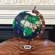 Load image into Gallery viewer, Classic Earth Map 2585PCS brick kit model creative assembly blocks toy boy's birthday gift
