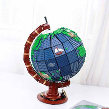 Load image into Gallery viewer, Classic Earth Map 2585PCS brick kit model creative assembly blocks toy boy's birthday gift
