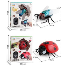 Load image into Gallery viewer, Infrared RC Insect Remote Control Simulation Mantis Prank Joke Trick Bugs Kids Gift
