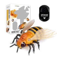 Load image into Gallery viewer, Infrared RC Insect Remote Control Simulation Mantis Prank Joke Trick Bugs Kids Gift
