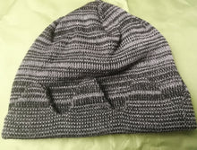 Load image into Gallery viewer, Jughead Jones Cosplay Beanie Hat Hot Topic Exclusive Crown Knitted Cap
