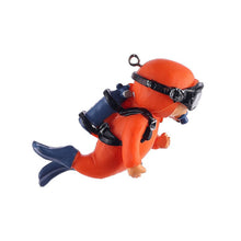 Load image into Gallery viewer, Kawaii Resin Frogman Aquarium Ornaments Interesting Floating Decoration Artificial Mini Diver Fish Tank Aquarium Accessories
