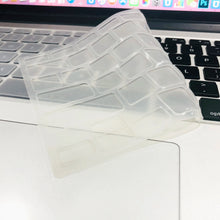 Load image into Gallery viewer, Keyboard Protectors For Apple Macbook pro13/11Air 13/15 Retina12 inch silicone Keyboard cover
