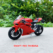 Load image into Gallery viewer, 1:18 The New Ducati Super Naked V4 S red original authorized simulation alloy motorcycle model toy car gift collection
