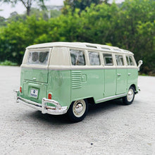 Load image into Gallery viewer, 1:25 VAN SAMBA simulation Die casting alloy car model crafts decoration collection toy tools gift
