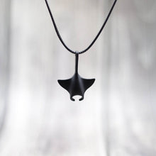 Load image into Gallery viewer, Manta Ray Necklace Ocean Animals Pendant Necklace Adjustable Handmade Bohemia Wax Rope Choker Men Women Beach Jewelry Gift Joyas

