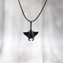 Load image into Gallery viewer, Manta Ray Necklace Ocean Animals Pendant Necklace Adjustable Handmade Bohemia Wax Rope Choker Men Women Beach Jewelry Gift Joyas
