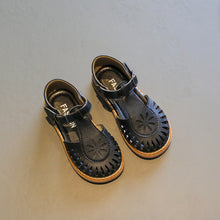 Load image into Gallery viewer, Girl T-Strap Shoes Hollow Out British Style Soft Classic Kids Mary Janes 22-36 Infant Round Toe Flat Summer Kids Sandals
