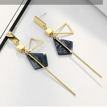 Load image into Gallery viewer, New Korean Black Acrylic Drop Earrings For Women Punk Jewelry Vintage Statement Metal Crystal Dangle Hanging Earring Asymmetric

