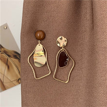 Load image into Gallery viewer, New Korean Black Acrylic Drop Earrings For Women Punk Jewelry Vintage Statement Metal Crystal Dangle Hanging Earring Asymmetric
