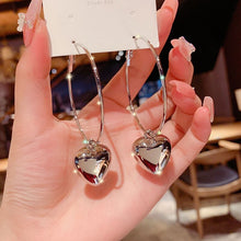 Load image into Gallery viewer, Simple Fashion Trend Round Black Rhinestone Hoop Earrings Geometric Earrings Women Elegant Exquisite Jewelry Gifts Wholesale
