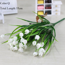Load image into Gallery viewer, Beautiful 25 heads/bouquet mini artificial calla with leaf plastic fake lily Aquatic plants home room decoration flower
