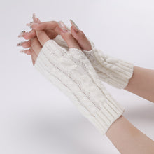 Load image into Gallery viewer, Autumn and Winter 8 Words Hemp Pattern Short Open Finger Knitting Wool Gloves Men's and Women's Knitted Warm Half Finger Arm Sleeve
