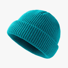 Load image into Gallery viewer, Light Board Solid Color Knitted Hat Men's Warm Beanie Hat Korean Style All-Matching Knitted Hat Knitted Hat Yupi Beanie Hat
