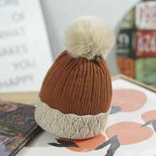 Load image into Gallery viewer, Hat Female Winter Fleece Lined Padded Warm Keeping Knitted Hat Fur Ball Color Matching Ten Flowers Woolen Cap Female
