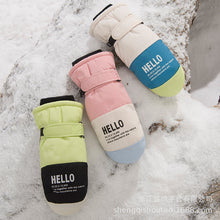 Load image into Gallery viewer, Women's Ski Gloves Fashion English Color Matching Windproof Cycling plus Velvet Thickened Bag Finger
