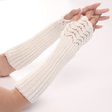 Load image into Gallery viewer, Autumn and Winter Knitted Half Finger Fingerless Gloves Knitting Wool Gloves Scale Warm Men and Women Arm Sleeve
