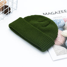Load image into Gallery viewer, Light Board Solid Color Knitted Hat Men's Warm Beanie Hat Korean Style All-Matching Knitted Hat Knitted Hat Yupi Beanie Hat
