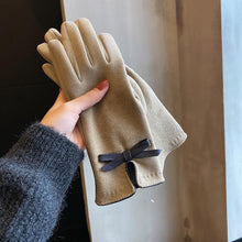 Load image into Gallery viewer, Winter Women's Korean-Style Cute Bow Fleece-Lined Thickened Autumn Riding Electric Car Cold-Proof Warm Touch Screen Gloves
