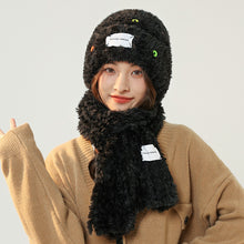 Load image into Gallery viewer, Hat Female Winter Button Versatile Big Face Show Face Small Plain Wool Plush White Woolen Cap
