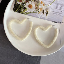 Load image into Gallery viewer, Autumn and Winter New Plush C- Type Ear Ring Simple Earrings Beautiful Circle Large Circle High-Grade Earrings
