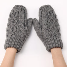 Load image into Gallery viewer, Autumn and Winter New Women's Cross-Border Knitted plus Fluff Thick Fashion Geometric Backpacks Finger Warm Gloves Finger Knitting Wool Gloves
