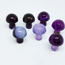 Load image into Gallery viewer, 5PCs Natural Crystal Agate Mushroom 2cm Mini Small Mushroom Crystal Crafts Micro Landscape Ornaments Decorations
