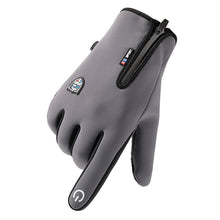 Load image into Gallery viewer, Men's Autumn and Winter Splash-Proof Water Velvet Thermal Non-Slip Full Finger Outdoor Mountaineering Gloves Women's
