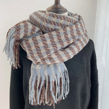 Load image into Gallery viewer, Women's Scarf Autumn and Winter Color Matching Houndstooth Warm Scarf Korean Style Fashionable All-Match Tassel Shawl
