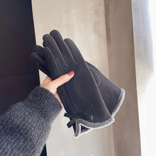 Load image into Gallery viewer, Winter Women's Korean-Style Cute Bow Fleece-Lined Thickened Autumn Riding Electric Car Cold-Proof Warm Touch Screen Gloves
