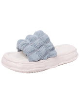 Load image into Gallery viewer, Classic Style Sandals Women's Outdoor Wear Spring and Summer Dissolved Thick Bottom Fashion One-Shaped Beach Slippers
