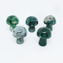 Load image into Gallery viewer, 5PCs Natural Crystal Agate Mushroom 2cm Mini Small Mushroom Crystal Crafts Micro Landscape Ornaments Decorations

