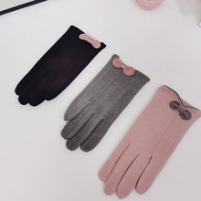 Load image into Gallery viewer, Cute Butterfly Finger Student Windproof Cycling Five Finger Touch Screen Gloves
