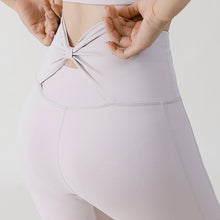 Load image into Gallery viewer, Yoga Pants Women's Tight Sports Yoga Pants Yoga Pants Slim Fit Autumn No Embarrassment Line Hip Lifting Nude Feel Fitness Pants
