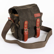 Load image into Gallery viewer, Retro Photo Case Causual Canvas Camera Bag For Fujifilm X-E4 X-T4 X-S10 X-T200 X-T100 X-T30 X-T20 X-A7 X-A5 X-A20 XT30 II XT30II
