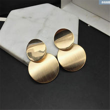 Load image into Gallery viewer, Round Shaped Golden Earrings Simple Metal Vintage Earrings For Women Fashion Jewelry Girls Earring brincos
