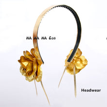 Load image into Gallery viewer, SPY FAMILY Yor Forger Cosplay Black Long Wig Hairpin Earrings Weapons Anime Headgear Girls Heat-resistant Fiber Hair Party Props
