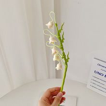 Load image into Gallery viewer, Simulation Building Blocks Flower Tulip Rose Sunflower Potted Bouquet Mini Flower Block DIY Children's Assembled Toy Girl Gift
