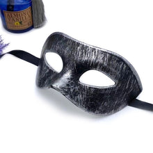 Load image into Gallery viewer, Women Cosplay Sexy Cat Ear Mask Fetish Halloween Party Cosplay Costume Eyemask Leather Mask Costume Wedding Decoration
