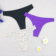 Load image into Gallery viewer, 3pcs Seamless Panties Thongs Women Underwear Sexy Intimate Tangas Ice Silk Leopard Print Thin Underpants Strings
