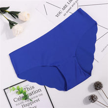 Load image into Gallery viewer, Seamless Panty Set Underwear Female Comfort Intimates Solid Mid-Waist PantyPanties
