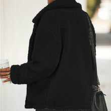 Load image into Gallery viewer, Women's Autumn and Winter Fashion Zipper Pocket Long Sleeve Top Plush Coat

